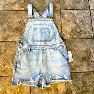 Brand new short overalls